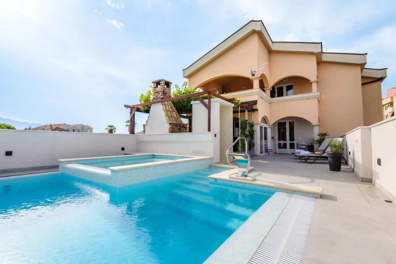 Neretva Valley Apartments - Heated Pool Metkovic Exterior photo