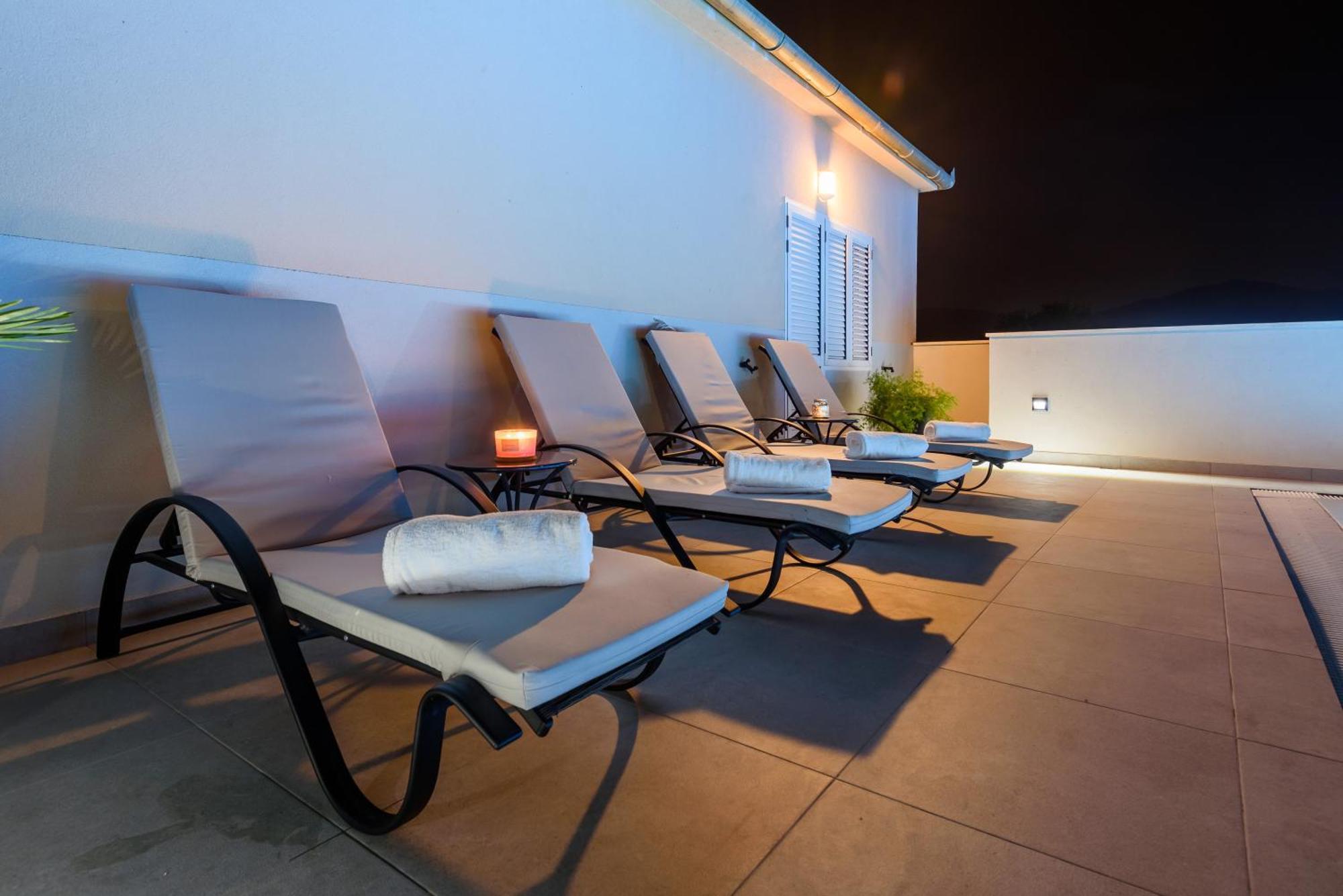 Neretva Valley Apartments - Heated Pool Metkovic Exterior photo